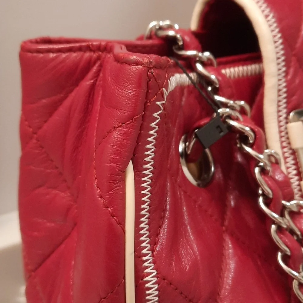 Authentic chanel lambskin North South accordion bag and matching stitch wallet. - Picture 7 of 16